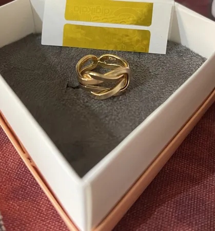 انگشتر طلا 18 عیار زنانه گالری رحمانی مدل گره 053