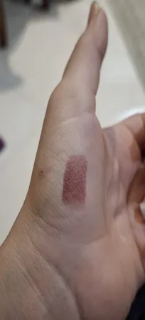 رژ لب جامد دیویو شماره 3