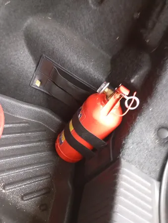 کمربند نظم دهنده صندوق عقب خودرو مدل تنظیم شونده L50W10