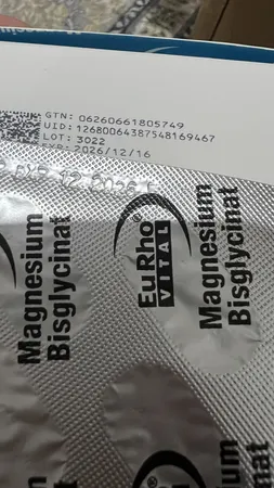 قرص منیزیم بیس گلایسینات یوروویتال بسته 60 عددی