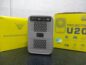 تجریه خرید ویدئو پروژکتور یومیو مدل u20