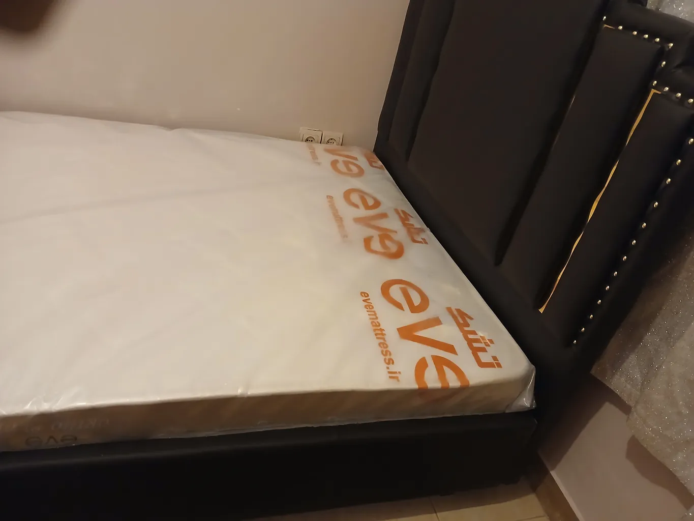 تخت خواب کد M.P 5571 دو نفره سایز 120×200 سانتی متر