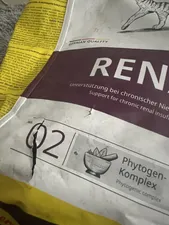 تجریه خرید غذای خشک گربه رویال کنین مدل رنال وزن 2 کیلوگرم