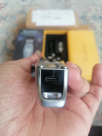 ماشین اصلاح موی صورت کیمی مدل KM-1949