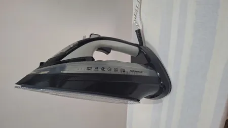 اتو بخار گوسونیک مدل GSI-300