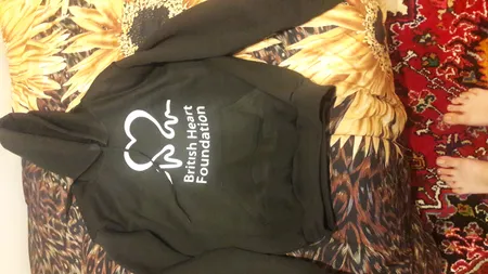 هودی زنانه طرح قلب کد F85