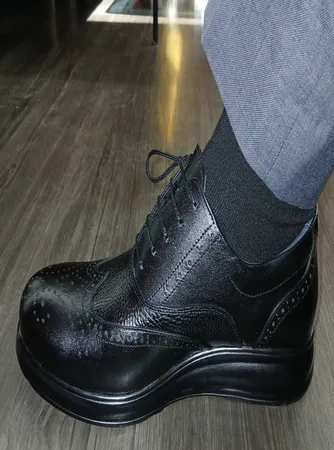 کفش روزمره مردانه چرم عطارد مدل چرم طبیعی کد SH51