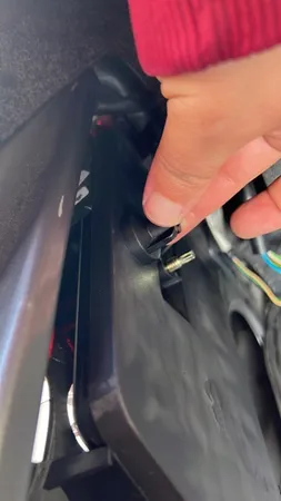 چراغ عقب جمع ساز مدل JT5123 مناسب برای پژو پارس ELX بسته دو عددی