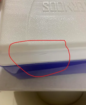 یخدان سفری کیش ترموس مدل 002 گنجایش 11 لیتر