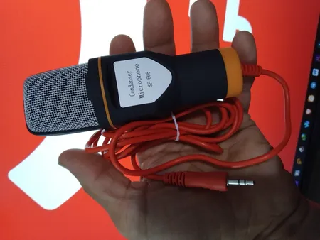 میکروفون ینمای مدل SF-666