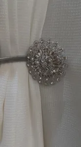 تجریه خرید پرده جمع کن مدل نگین دار مگنتی CHA 24