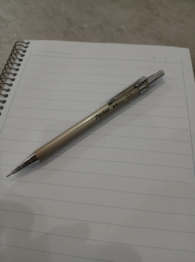 مداد نوکی 0.5 میلی‌متری پنتر مدل M and G کد AMP10174