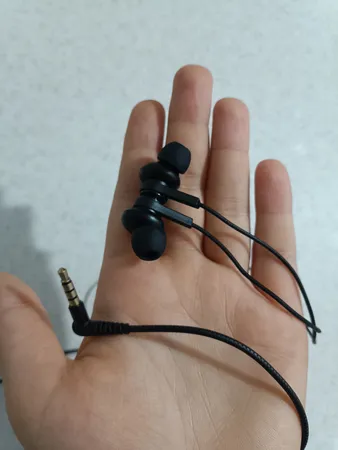 هندزفری کی تی مدل کیخسرو