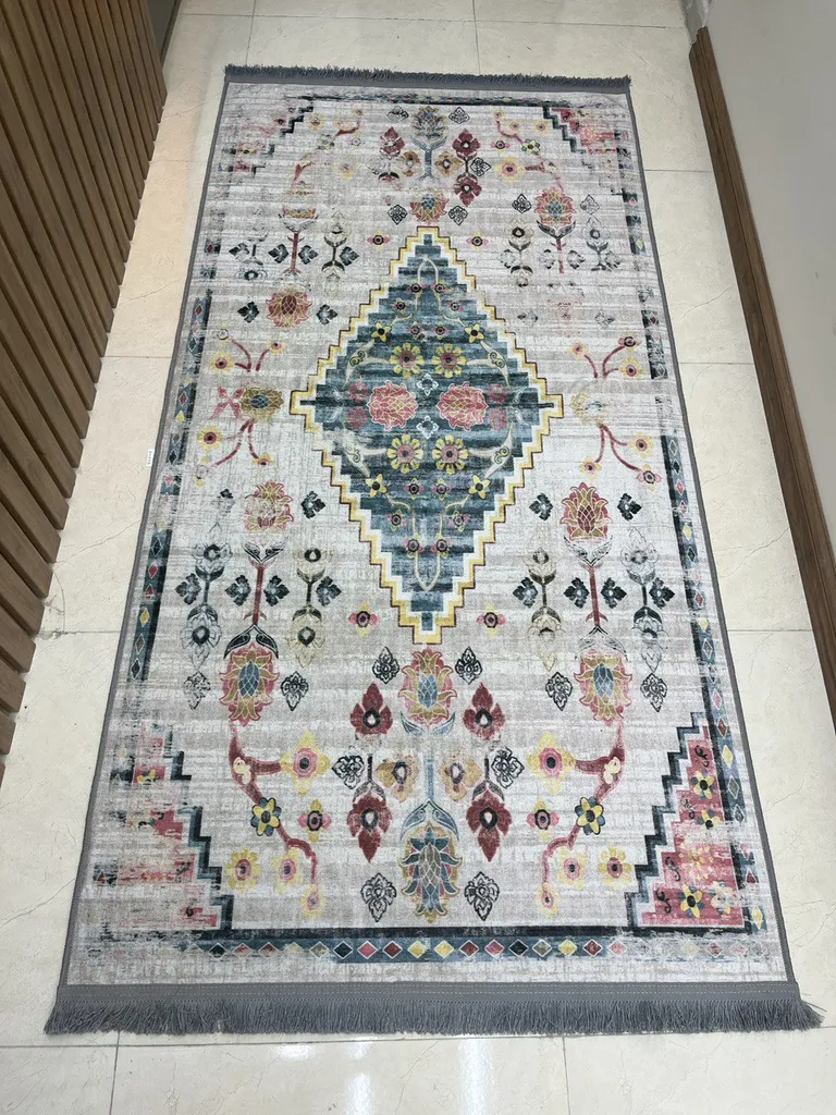 فرش ماشینی مدما مدل فرح کد 351 زمینه کرمی