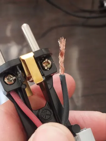 کابل برق 2 در 2.5 مدل سیار20M