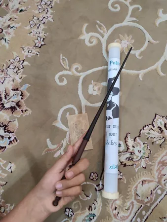 اسباب بازی زینتی مدل چوب دستی هری پاتر طرح پروفسور مک‌گونگال به همراه کارت قطار