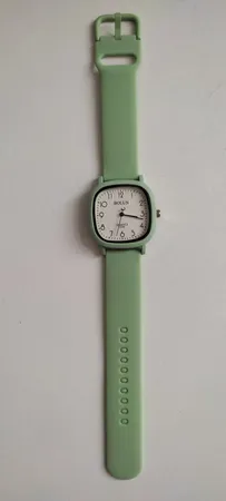 ساعت مچی عقربه ای دخترانه بولون مدل 01