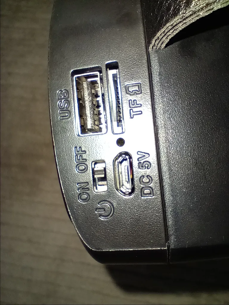 رادیو و اسپیکر ان ان اس مدل NS-8169S