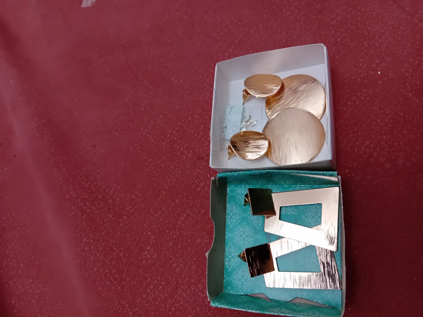 گوشواره دخترانه مدل مربع و دایره بسته 6 عددی