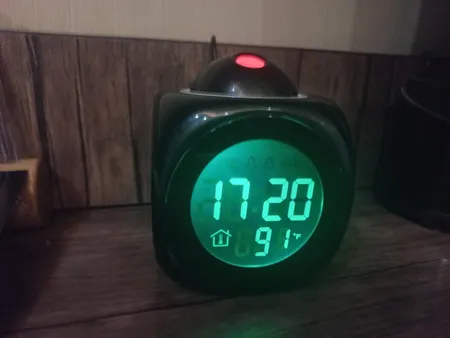 ساعت رومیزی مدل CJ2028