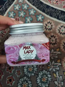 تجریه خرید اسکراب لایه بردار پوست مکس لیدی مدل رز حجم 300 میلی لیتر