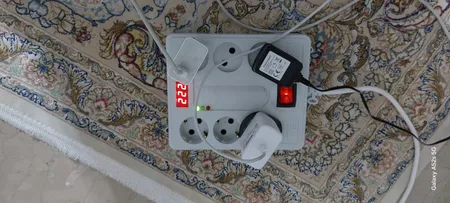 محافظ ولتاژ پارت الکتریک مدل 6 شاخه کد P-1800