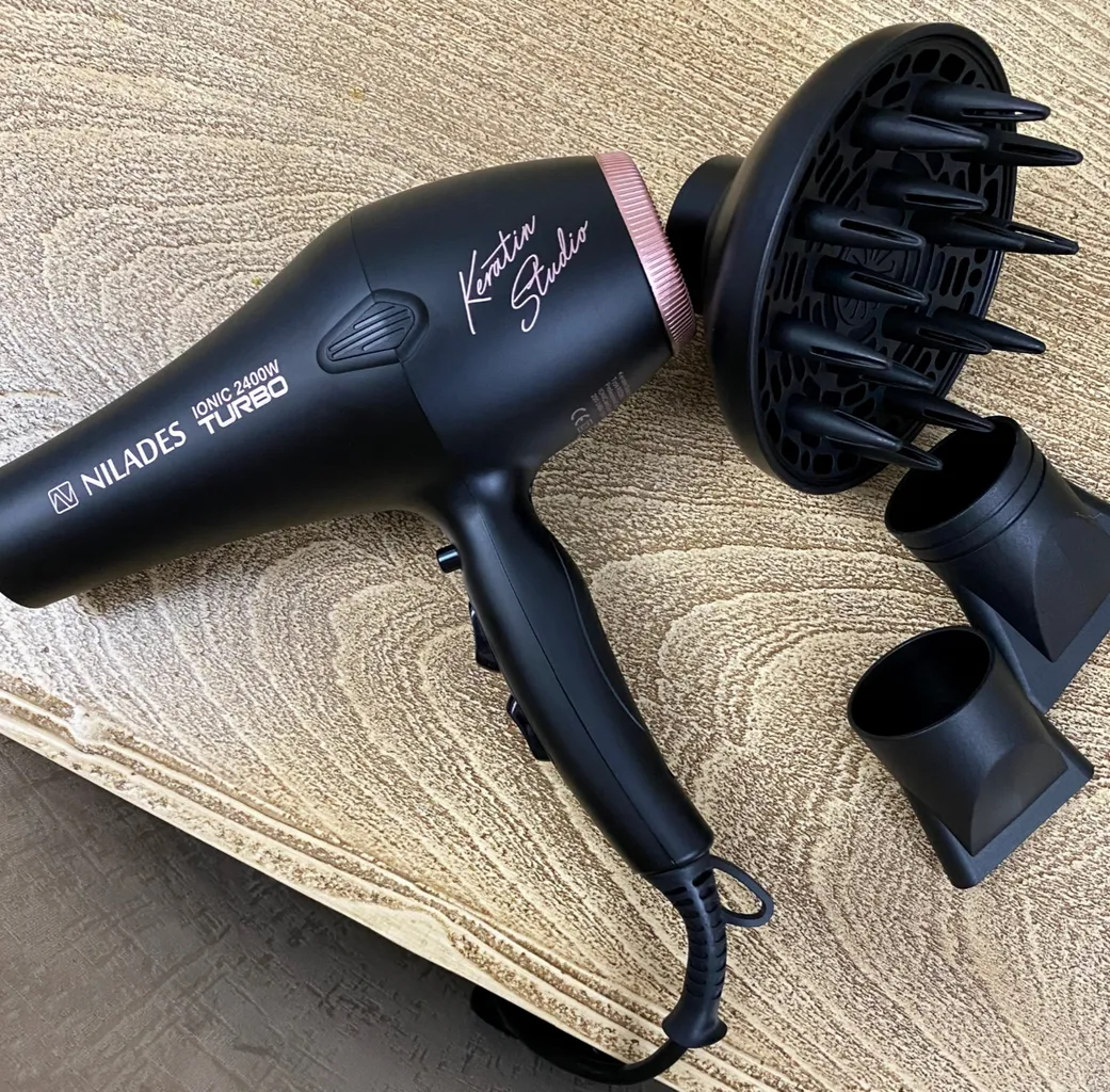 سشوار حرفه ای نیلادس مدل Keratin Studio