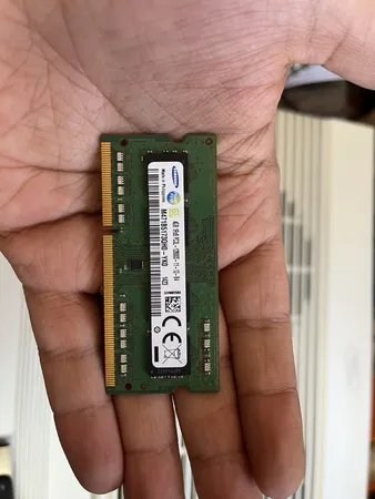 رم لپ تاپ DDR3 تک کاناله 1600 مگاهرتز CL11 سامسونگ مدل PC3L ظرفیت 8 گیگابایت