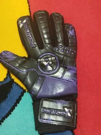 دستکش دروازه بانی پسرانه مدل YOUTH POWER