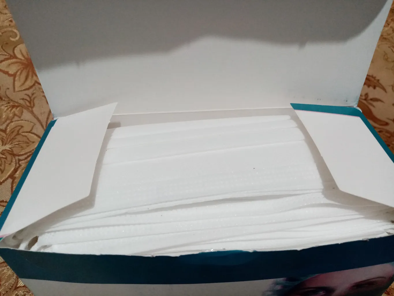 ماسک تنفسی مدل سه لایه سفید 608040001 بسته 50 عددی