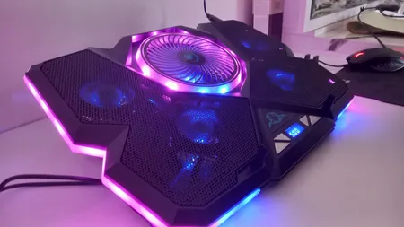 پایه خنک کننده لپ تاپ کول کلد مدل K44-RGB