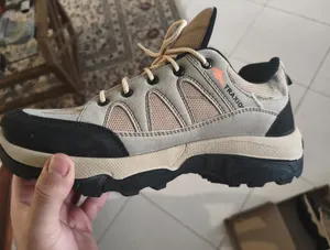 تجریه خرید کفش پیاده‌روی سارزی مدل t.r.x_z.e.y.t.o.n