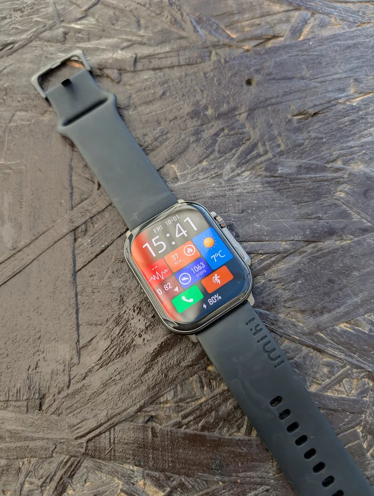 ساعت هوشمند ایمیکی مدل SF1