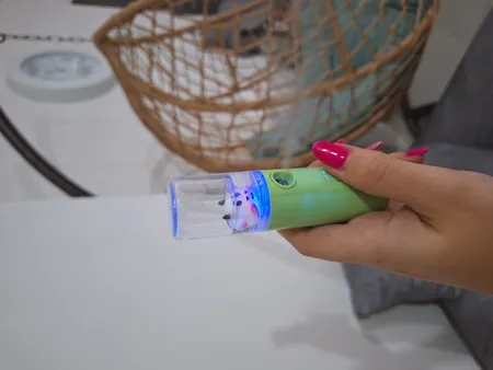 دستگاه آبرسان پوست مدل badonya294