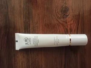 تجریه خرید کرم دور چشم ژوت مدل Hydrolyzed حجم 15 میلی لیتر