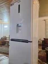 تجریه خرید یخچال فریزر طرح فریزر پایین 27 فوت تکسان مدل RFN-24