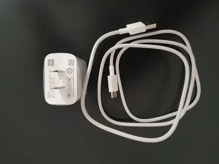 شارژر دیواری  مدل MDY-10-EC به همراه کابل تبدیل USB-C