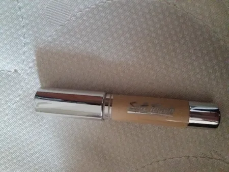 کانسیلر میلوس شماره 01