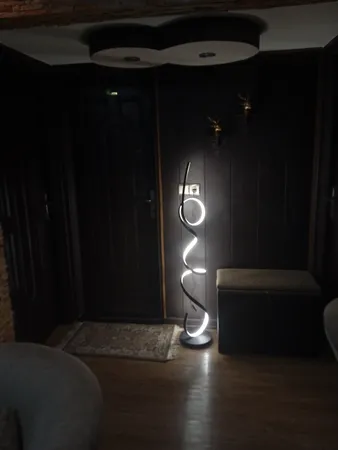 آباژور ایستاده پادینا مدل مدرن کد A_B150