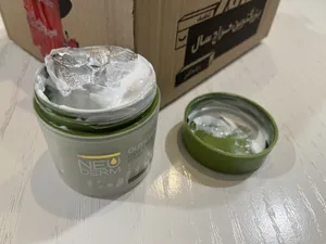 تجریه خرید کرم مرطوب کننده نئودرم مدل زیتون حجم 150 میلی لیتر