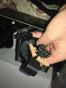 منبع تغذیه گرین مدل GP600B-HP EVO