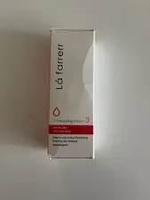 تجریه خرید کرم مرطوب‌کننده و آبرسان دست و صورت لافارر مدل 03 مناسب پوست‌های خشک حجم 75 میلی‌لیتر