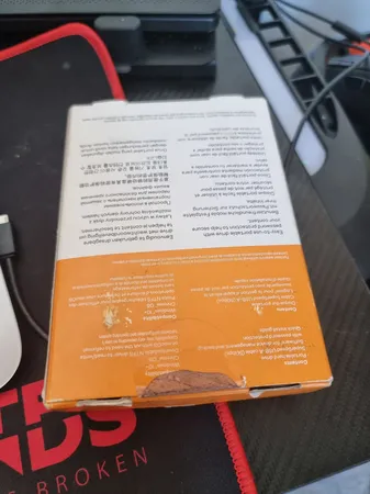 هارد اکسترنال وسترن دیجیتال مدل My Passport ظرفیت پنج ترابایت دارای رابط USB Type-A 3.2