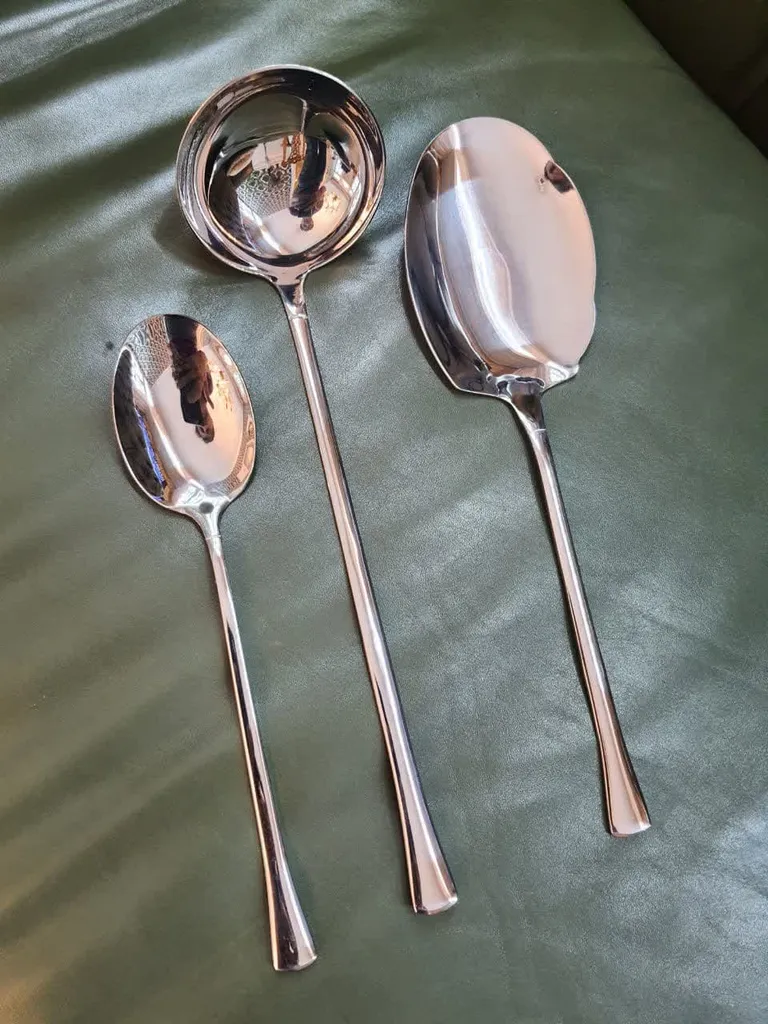 سرویس قاشق و چنگال 15 پارچه جی فی نی مدل 04