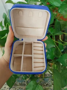 تجریه خرید جعبه جواهرات جولری باکس تو مدل چرمی مسافرتی