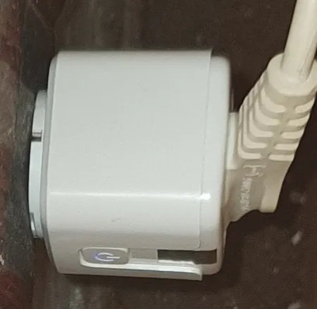 محافظ ولتاژ تی اسمارت مدل هوشمند تایمر دار