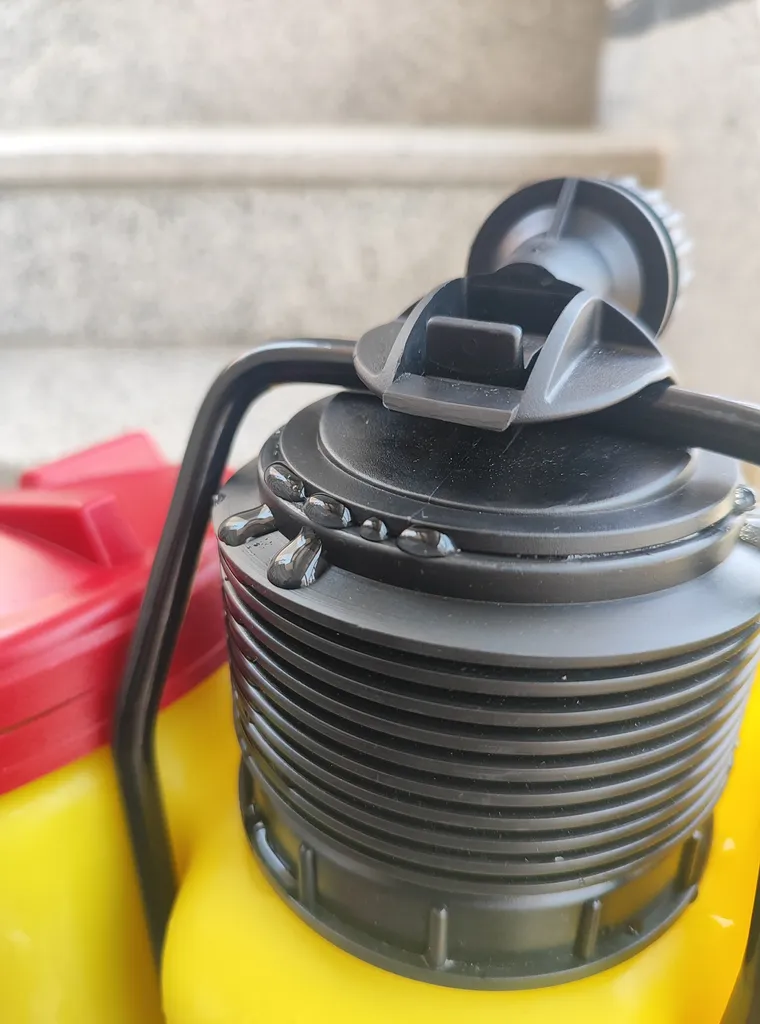 سمپاش پشتی هاردی مدل V-15