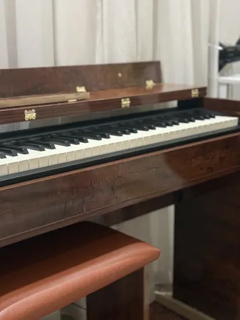 میز و صندلی پیانو مدل جان نور