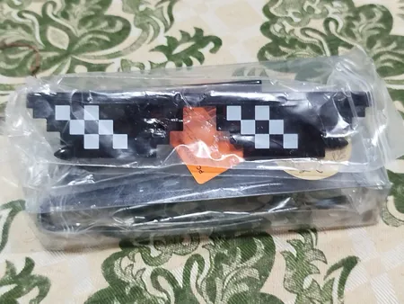 عینک تزئینی مدل Thug Life G03 مجموعه 3 عددی