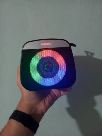 اسپیکر بلوتوثی قابل حمل مسکو مدل BOX 100